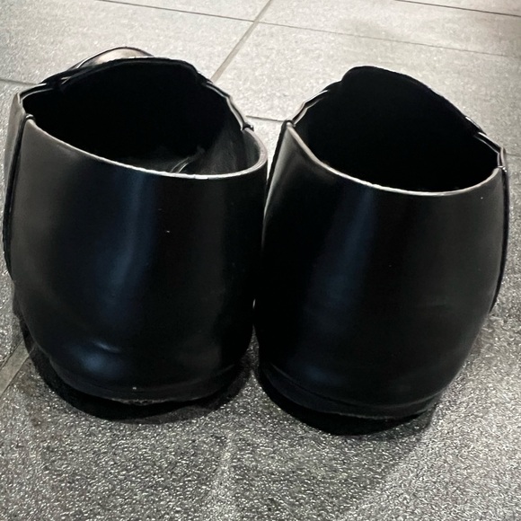 PRADA LEATHER FLATS size 36 - Picture 8 of 9